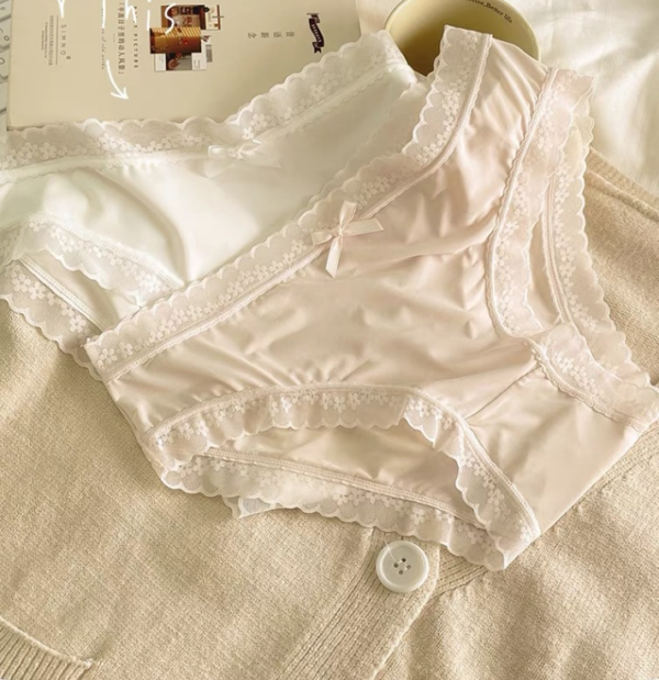 Quần lót nữ Cotton su lụa L103 phối ren hoa thoáng mát gợi cảm