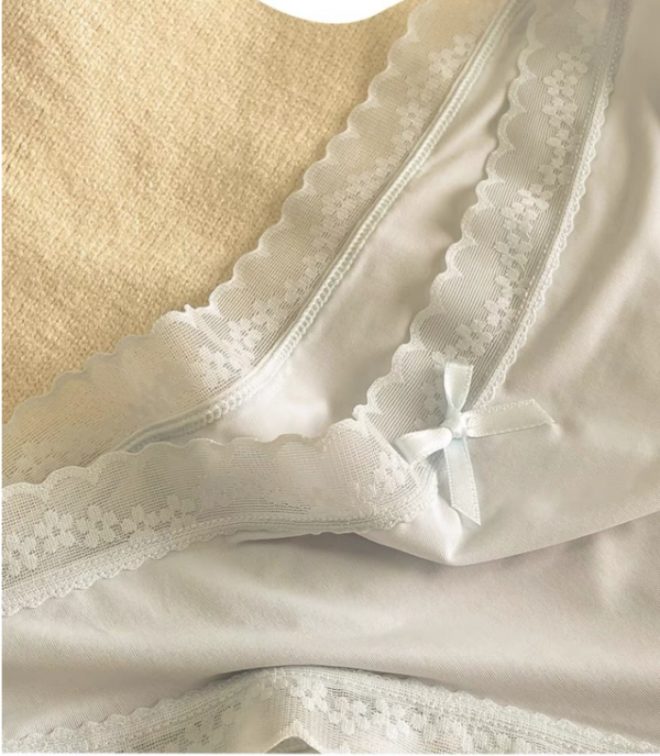 Quần lót nữ Cotton su lụa L103 phối ren hoa thoáng mát gợi cảm